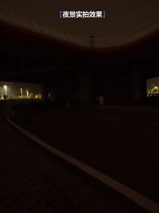 [FREESHIP MAX] Bộ 2 Đèn led Đèn chớp gắn van Xe Đạp / xe máy . kèm đầu chuyển đổi .