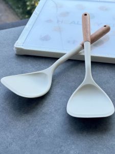 Thìa Silicon Chịu Nhiệt Độ Cao Cấp Từ Thực Phẩm Không Mùi Thìa Nấu Ăn Không Dính Cho Nhà Bếp Dụng Cụ Nhà Bếp Thìa Nấu Ăn