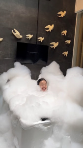 Naked in Bubbles - Soothing Lavender | Bubble Bath | Sabun Busa