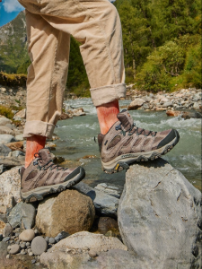 Merrell | Waterproof Non-slip Durable Hiking Shoes