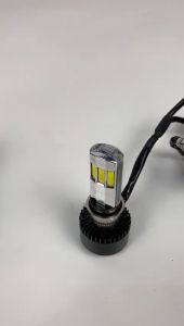 Rayton Led Otomotif M02MOriginal DRL LAMPU HID UTAMA NEW WHITE BLUE