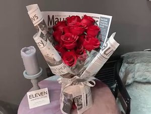 Kertas Buket Bunga Koran Flower Wrapping Newspaper Cellophane KB6131