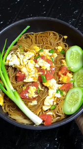 ชุดอิ่มกำลังดีคุณมาศ | ขนมจีนอบแห้งข้าวหอมมะลิ 6 ห่อ