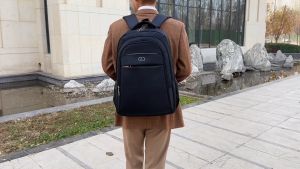 กระเป๋าเป้ผู้ชาย Backpack กระเป๋าเป้สะพายหลังผู้ชาย กันน้ำได้กระเป๋าเป้ เป้แฟชั่นสุดฮิต กระเป๋าเดินทาง แบคแพ็ค