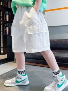 กางเกงขาสั้นเด็กชาย ทรงบาง ฤดูร้อน 2025 กางเกงขายาวห้าส่วนสำหรับเด็ก ชุดกีฬา กางเกงขายาวกลางน่อง กางเกงขายาวลำลองสำหรับเด็ก