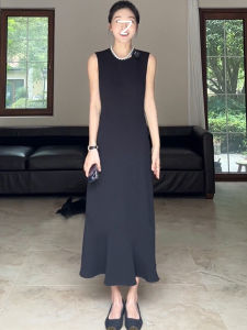 Elegant A-Line Long Dress Womens Fashion Summer Dress Slimming Fish-Tail Design Polyester Fiber round Neckline No Sleeve