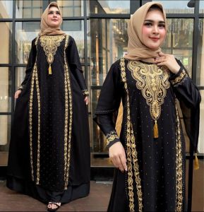 abaya syahrini