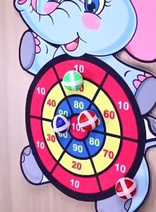 LAKOE Mainan Lempar Bola Papan Tempel Bola Anak Edukasi Activity