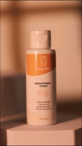Dilag Skin Brightening Toner with Citrus Reticulata Peel Extract Niacinamide and Hyaluronic Acid (60ml)