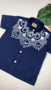 Bronkis Junior: Kemeja Lengan Pendek Anak Laki-Laki Desain Kemko Warna Navy Motif