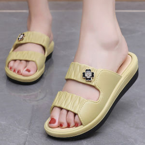 Fashionable Thick-Soled Slippers for Women Casual Style with Wedge Heel Soft Bottom Prevents Slipping Indoor and Outdoor Use