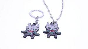 Action Fighting Black No. 8 Monster Necklace Pendant Metal Demon Monster Pendant Cosplay Props Men Women Backpack Jewelry Gift