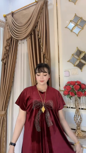 Midi Dress Labiska – Bludru Premium Lengan Pendek Rempel Elegan