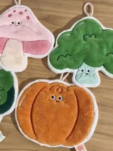 YEGBONG | Khăn Tay Hình Rau Củ Hoạt Hình Cỡ L Chất Liệu Vải Da Lộn Dày Dặn Thấm Hút Tốt Có Móc Treo Dùng Cho Nhà Bếp