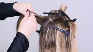 TONI&GUY กิ๊บปากฉลาม แบบติดแน่น แพ็ค 10ตัว ผิวด้าน ขนาดยาว 11 ซม.ปากกว้าง 85องศา ไม่เลื่อนหลุดไม่กินเส้นผม ปรับระดับตามปริมาณเส้นผม-สีน้ำเงินา