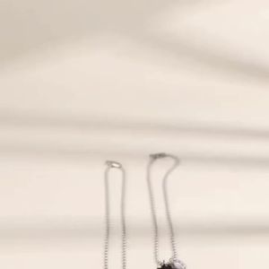 2 Pieces/Set Luminous Heart Stainless Steel Cat Pendant Steel Bead Chain Couple Necklace Heart-Shaped Magnetic Fashion Necklace