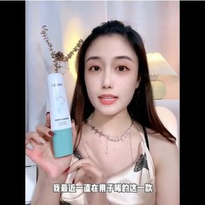 Zeusee Centella asiatica gelembung kecil Deep cleansing face and removing blackheads 100g