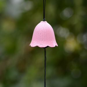 Japanese Rock Hand South Cast Iron Wind Chimes Flower Chimes Vintage Iron Bell Garden Pendant Japanese Style Home Accessories Door Decoration