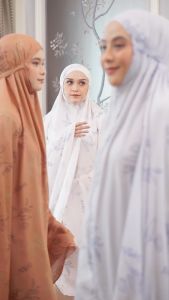 Tazbiya x Kemiso Layyanah Series Mukena Set Sajadah Allsize Dewasa