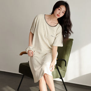 Váy ngủ nữ MiiOW làm bằng lụa băng mỏng tay ngắn cổ tròn có đệm ngực