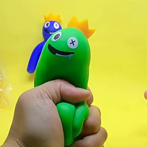 Mainan Squishy Rainbow Friends: Penghilang Stres yang Menyenangkan