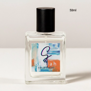 Parfum Jadore Diyor wangi yang kaya akan nuansa bunga dan buah dengan kesan utama elegan feminin dan sensual