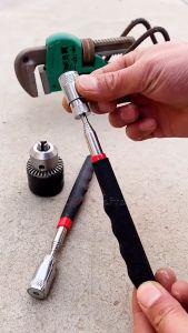 Flexible LED Pick Up Tool Magnet Tongkat Telescopic Lampu Rod Stick JK