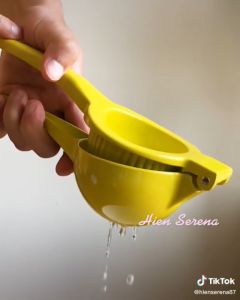 Dụng cụ vắt chanh màu cao cấp 2 kích thước (3 màu sắc)