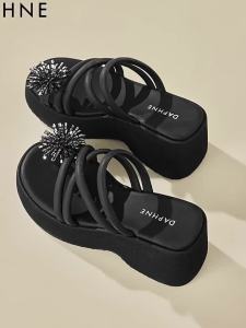 Daphne | Dép Sandal Nâng Cao Bóng Bẩy