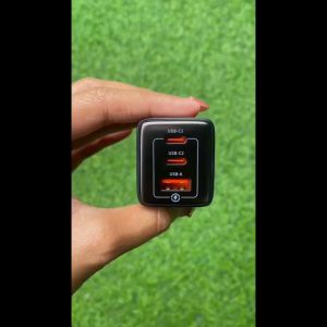 USAMS GaN Fast Charger Series - 30W/65W/100W - Warna Hitam - Kompatibel dengan Iphone & Android