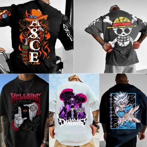 Stylish Anime Print T-shirt Breathable Crew Neck Tee Flexible T-shirt with A Modern Design for Sporty Outfits.