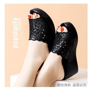 Wedge Soft Bottom Sandals and Slippers for Women Fashion Outwear 2023 Summer New Arrival Platform Shoes Thick Sole Platform Soft Surface High Heel Slippers