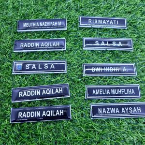 Nama Dada Grafir Name Tag Papan Nama