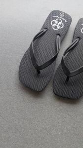 dép xỏ ngón nữ chất liệu cao su quai dẻo mềm mang êm chân siêu bền size 35-39.