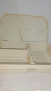Cornstach Meal Box with Lid 3 division