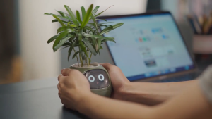 Automatic Water Absorbing Flower Pot AI Sensor Digital Cute Pet Robot Flowerpot Plastic Mini Plant Pot Desktop Intelligent Smart AI Ivy Planter