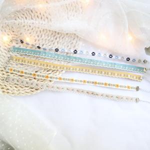 สร้อยคอเชือกผูกดอกไม้สไตล์ชาติพันธุ์สั้นสำหรับผู้หญิง เครื่องประดับแฟชั่น สร้อยคอแบบชอเกอร์ โซ่กระดูกไหปลาร้า ดอกไม้ สายรัดคอ