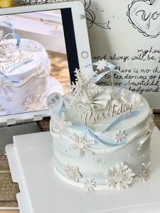 0905 Internet Celebrity Love and Deep Space Li Shen Same Birthday Cake Dessert Festival Dress up Snow Scene Snowflake Classy Baking