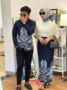 COUPLE SET ROK PREMIUM GURDO NAVY BATIK FLORIST