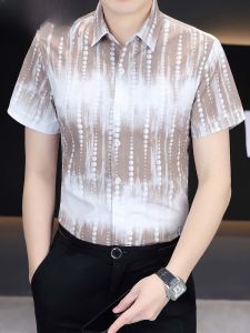 HENGYUANXIANG | Chengyuanxiang Mens Short Sleeve Shirt Casual Gradient Anti-Wrinkle Summer Fashionable City Style Standard Fit Button Up