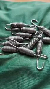 สปริงท่อไอเสีย สปริงตุ้ม สแตนเลส จำนวน 1 ตัว ตัวยาว 7 เซนติเมตร หมุนได้รอบตัว