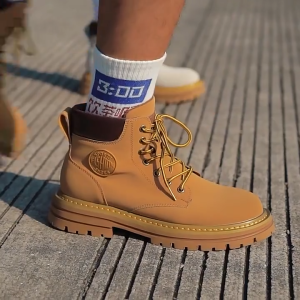 British style platform Doc Martens mens outdoor work yellow ankle shoes