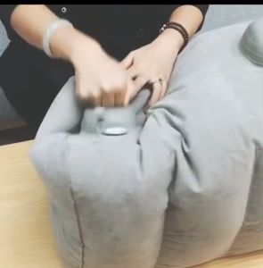 New Design Inflatable Foot Rest Pillow for Travel Kids Adults Airplane Travel Pillow Cushions Height Adjustable Foot Pad