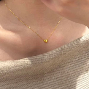 สร้อยคอจี้รูปหัวใจระยิบระยับ สร้อยคอส่วนบน สร้อยคอแบบเรียบง่ายหรูหราสำหรับผู้หญิง จี้รูปหัวใจ จี้สุดหรู