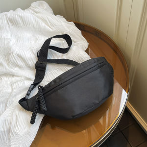 Nylon Messenger Bags Nylon Cross body Chest Bag Dumpling Bag for Women Nylon Crossbody Bag Half Moon Armpit Bag Shoulder Bags