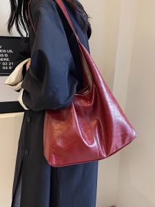 Large Capacity Red Womens Tote Bag Commuter High-End Sensation Bride Wedding Bag Single Shoulder Shopping Bag Female