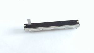 Potensio Geser 7.5cm Kaki 4-2 pin A50k Stereo Slide 7.5 cm Mixer 503