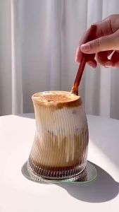 Cốc Thủy Tinh Sọc Cong  Chịu Nhiệt Dung Tích 480 ML Cao Cấp