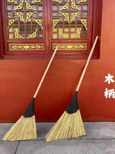 Broom Small Outdoor Special Bamboo Broom Yard Sweeper Handmade Natural Plant Material for Courtyard Garden Balcony Hardware Factory Farm