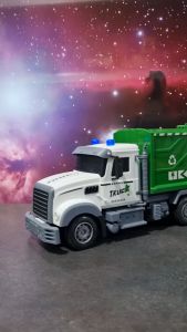 Mainan Mobil Remot Kontrol RC Truk Sampah Sanitation Performance Bersuara LED
